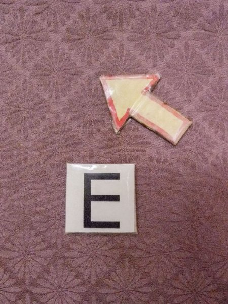 Photo16: M1122B Vintage Japanese women  Grayish Wisteria HAORI short jacket / Silk.    (Grade B) (16)