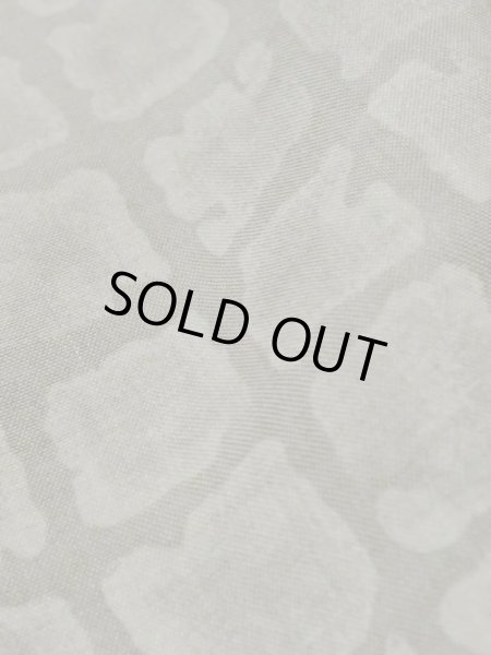 Photo8: M1128A Vintage Japanese  Dark Gray Men's Juban / Silk. Quadrangle "Daruma" design. Aging deterioration. There is an impression from use.  (Grade D) (8)