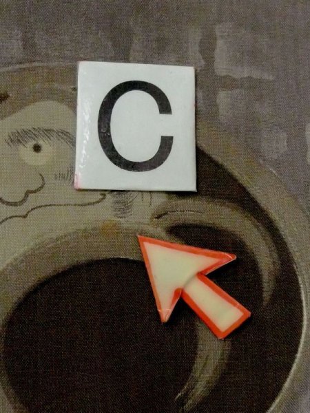 Photo14: M1128A Vintage Japanese  Dark Gray Men's Juban / Silk. Quadrangle "Daruma" design. Aging deterioration. There is an impression from use.  (Grade D) (14)