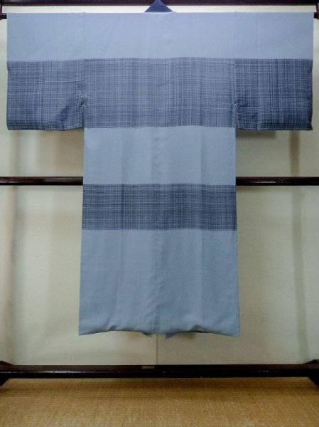 Photo2: M1128E Vintage Japanese  Grayish Light Blue Men's Juban / Silk. Plaid Checks   (Grade B) (2)