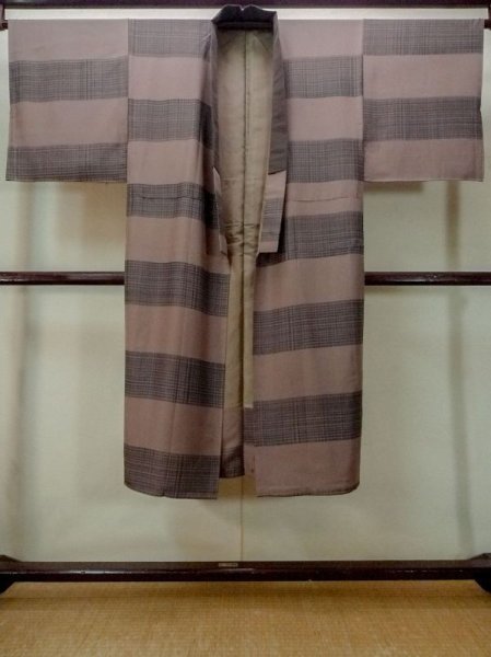 Photo1: M1128G Vintage Japanese   Brown JUBAN undergarment / Silk. Plaid Checks   (Grade A) (1)
