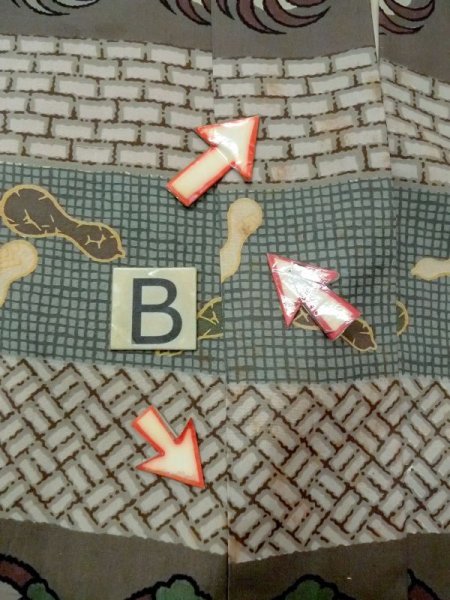 Photo15: M1128L Vintage Japanese   Brown Men's Juban / Synthetic. Wickerworks, Gourd, Japanese chess piece pattern  (Grade C) (15)