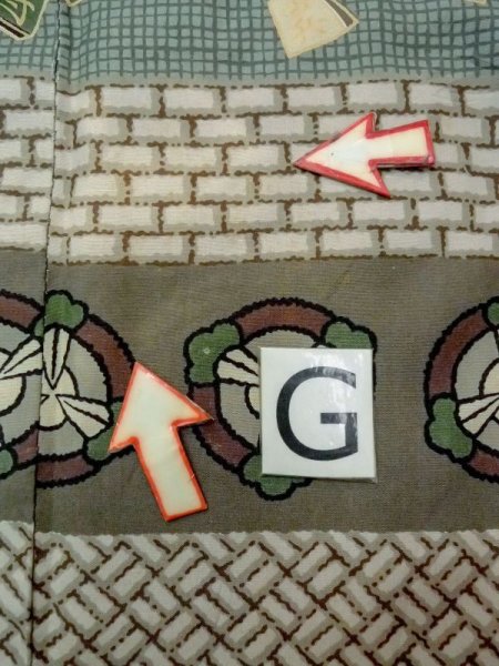 Photo20: M1128L Vintage Japanese   Brown Men's Juban / Synthetic. Wickerworks, Gourd, Japanese chess piece pattern  (Grade C) (20)