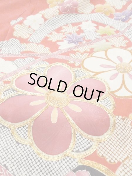 Photo15: M1207A Vintage Japanese women   Red FURISODE long-sleeved / Silk. Peony,   (Grade B) (15)