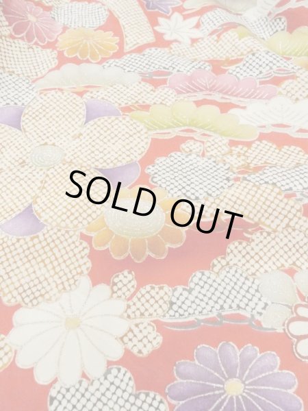 Photo18: M1207A Vintage Japanese women   Red FURISODE long-sleeved / Silk. Peony,   (Grade B) (18)