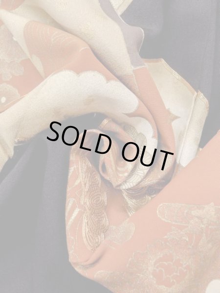 Photo18: Mint M1207B Vintage Japanese women   Black TOMESODE formal / Silk. Peony,   (Grade A) (18)