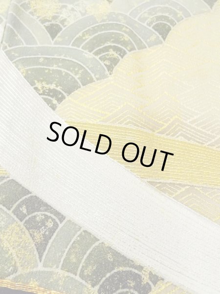 Photo14: M1207F Vintage Japanese women   Black TOMESODE formal / Silk. Wave,   (Grade B) (14)