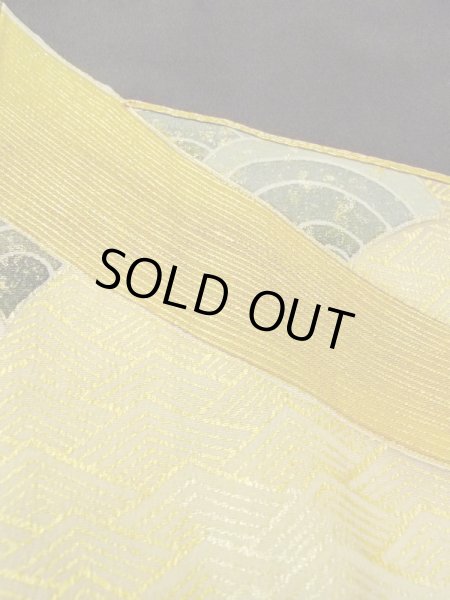 Photo16: M1207F Vintage Japanese women   Black TOMESODE formal / Silk. Wave,   (Grade B) (16)