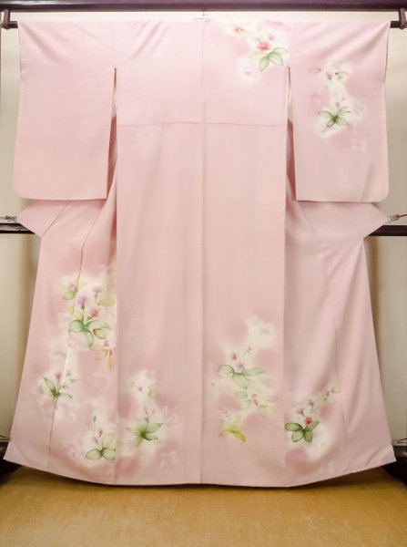 Photo1: M1207G Vintage Japanese women  Shiny Pink HOUMONGI formal / Silk. Leaf,   (Grade C) (1)