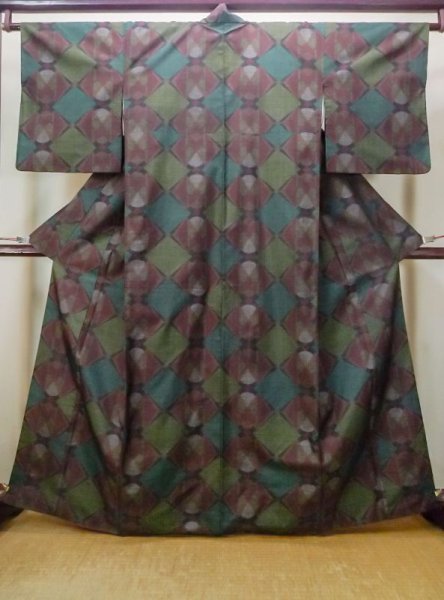 Photo1: M1207Q Used Japanese women  Dark Multi Color OSHIMA-TSUMUGI / Silk. Geometrical pattern   (Grade A) (1)