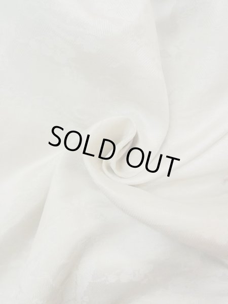 Photo12: M1215E Antique Japanese women  Pale Green JUBAN undergarment / Silk. UME plum bloom, The lining has holes or rips. Small holes all over.  (Grade D) (12)