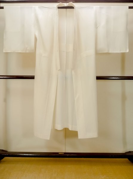 Photo1: M1215G Vintage Japanese women   White Juban unlined / Silk.    (Grade B) (1)