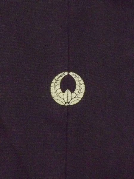 Photo4: M1215P Vintage Japanese women   Black TOMESODE formal / Silk. Chrysanthemum, KUMIHIMO rope with tassels  (Grade C) (4)