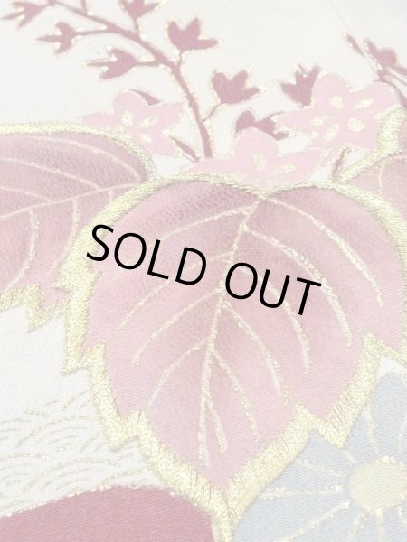 Photo10: M1215X Vintage Japanese women   Black TOMESODE formal / Silk. Chrysanthemum, Aging deterioration. There is an impression from use.  (Grade C) (10)