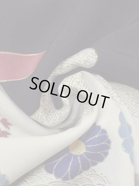 Photo14: M1215X Vintage Japanese women   Black TOMESODE formal / Silk. Chrysanthemum, Aging deterioration. There is an impression from use.  (Grade C) (14)