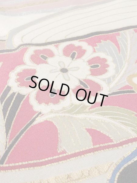 Photo11: M1228D Vintage Japanese women   Black TOMESODE formal / Silk. Chinese flower, Aging deterioration.  (Grade C) (11)