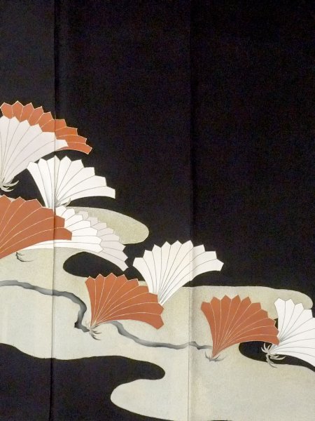 Photo5: M1228F Vintage Japanese women   Black TOMESODE formal / Silk. Haze,   (Grade C) (5)