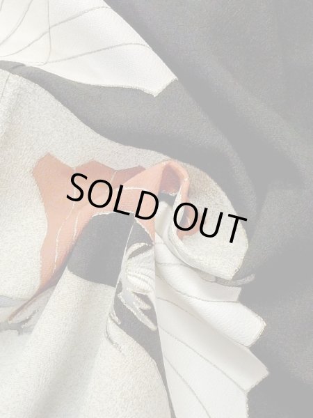 Photo13: M1228F Vintage Japanese women   Black TOMESODE formal / Silk. Haze,   (Grade C) (13)