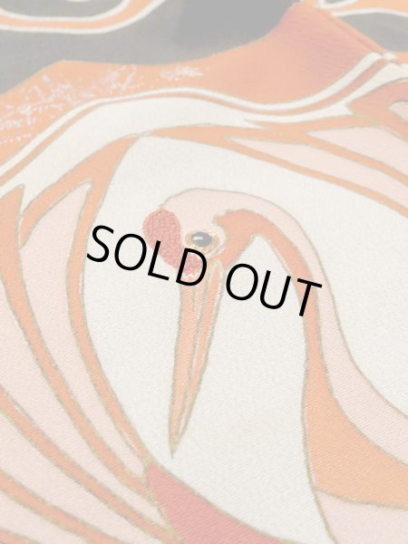 Photo10: M1228L Antique Japanese women   Black TOMESODE formal / Silk. Arabesque vine,   (Grade C) (10)