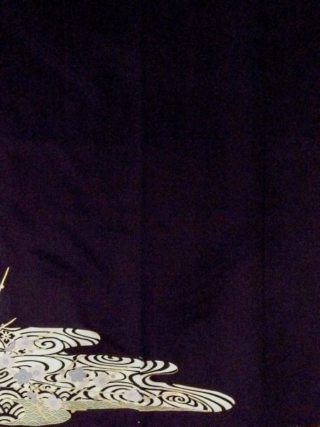 Photo6: M1228O Vintage Japanese women   Black TOMESODE formal / Synthetic. UME plum bloom,   (Grade D) (6)