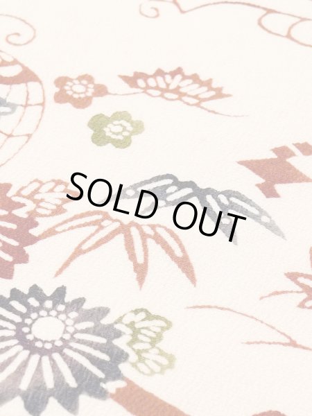 Photo8: M1228S Vintage Japanese women   Ivory KOMON dyed / Silk. Chrysanthemum,   (Grade C) (8)