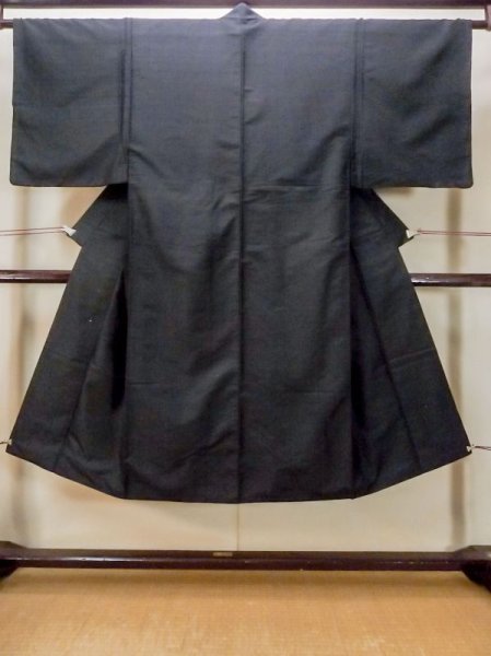 Photo1: N0116J Vintage Japanese  Dark Navy Blue Men's Kimono / Silk. Stripes   (Grade D) (1)
