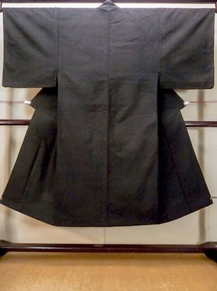 Photo1: N0116N Vintage Japanese   Black Men's Kimono / Silk. Stripes   (Grade C) (1)