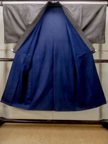 Photo2: N0116S Vintage Japanese   Brown Men's Kimono / Silk. Quadrangle,   (Grade D) (2)