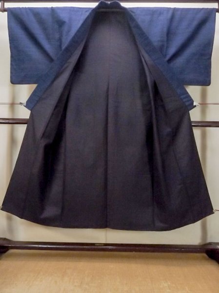 Photo2: N0116U Used Japanese   Indigo Blue Men's Kimono / Silk. Stripes   (Grade B) (2)