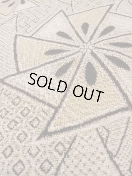 Photo8: N0123A Antique Japanese women   Brown 0 / Silk. Greek key fret,   (Grade C) (8)