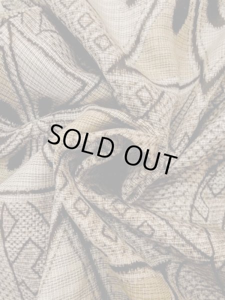 Photo11: N0123A Antique Japanese women   Brown 0 / Silk. Greek key fret,   (Grade C) (11)