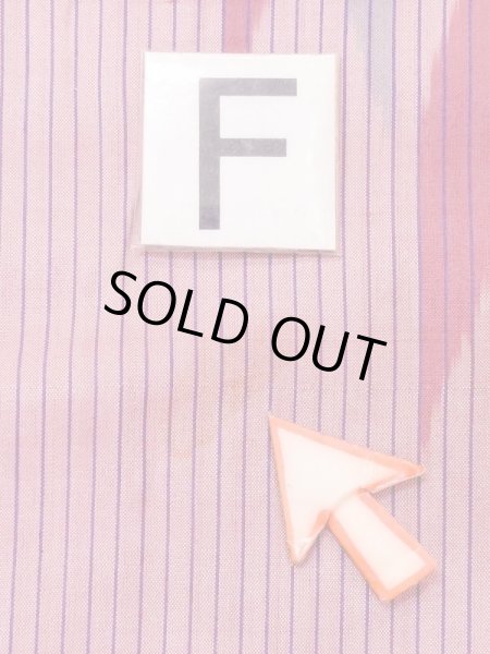 Photo17: N0123C Antique Japanese women Vivid Grayish Pink TSUMUGI pongee / Silk. Stripes Arrow feather pattern. There is an impression from use.  (Grade C) (17)