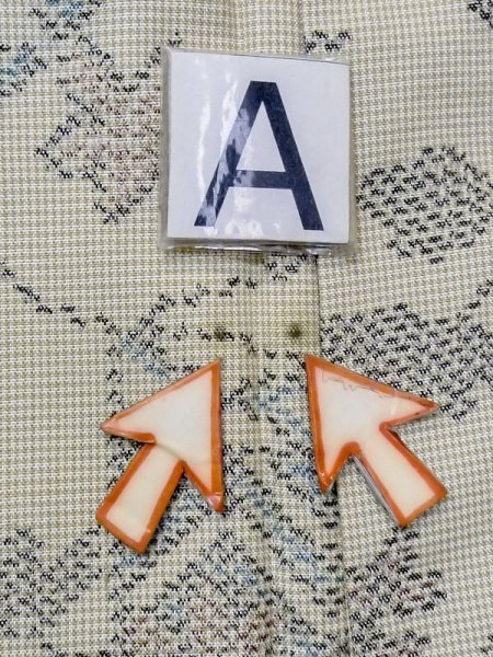 Photo14: N0123O Used Japanese women Pale Grayish Green TSUMUGI pongee / Silk. Flower,   (Grade C) (14)