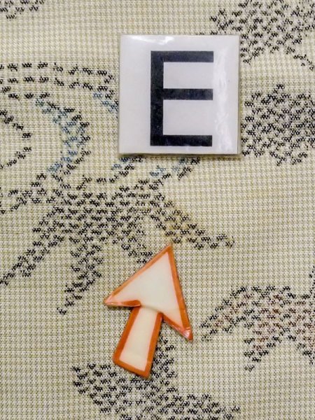 Photo18: N0123O Used Japanese women Pale Grayish Green TSUMUGI pongee / Silk. Flower,   (Grade C) (18)