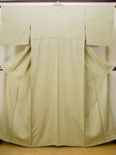 Photo1: N0130L Vintage Japanese women  Pale Yellowish Green ORI woven / Silk.    (Grade B) (1)