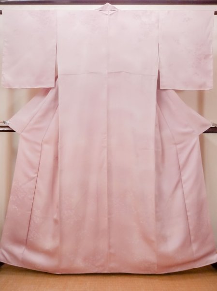 Photo1: N0130R Vintage Japanese women   Pink IROMUJI plain colored / Silk. Gradation   (Grade C) (1)
