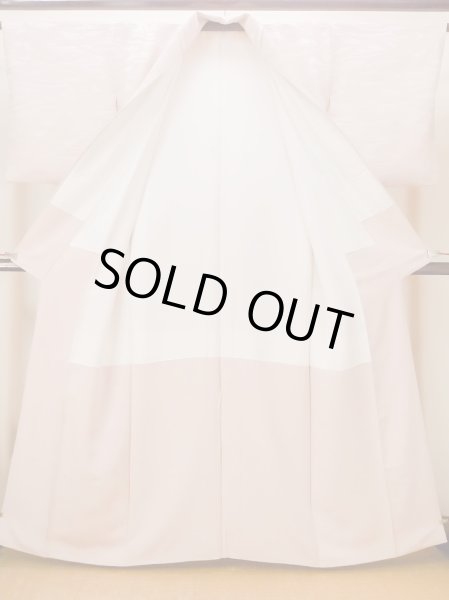 Photo2: N0130Z Vintage Japanese women Pale Light Pink IROMUJI plain colored / Silk.    (Grade C) (2)