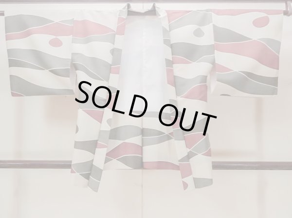 Photo1: N0209T Vintage Japanese women   Off White HAORI short jacket / Silk. Geometrical pattern,   (Grade C) (1)