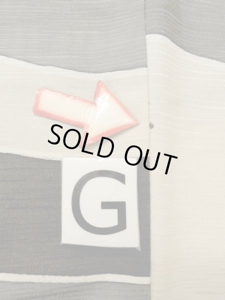 Photo20: N0209T Vintage Japanese women   Off White HAORI short jacket / Silk. Geometrical pattern,   (Grade C) (20)