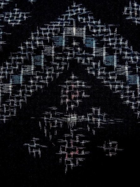 Photo6: N0209X Vintage Japanese women   Black HAORI short jacket / Silk. Flower,   (Grade B) (6)