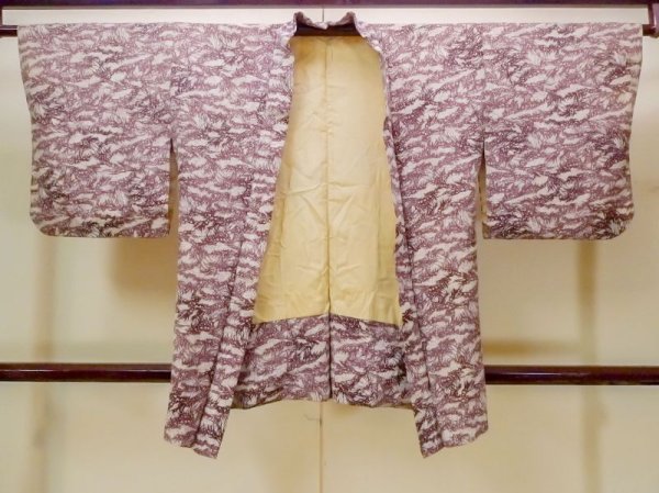 Photo1: N0210A Vintage Japanese women   Off White HAORI short jacket / Silk. Leaf,   (Grade C) (1)