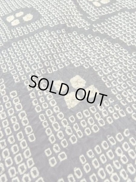 Photo8: N0305C Vintage Japanese women   Black HAORI short jacket / Silk. Wave,   (Grade B) (8)