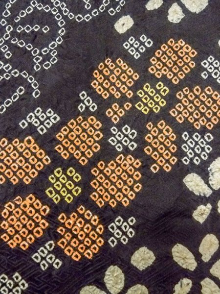 Photo5: N0305E Vintage Japanese women   Black HAORI short jacket / Silk. Flower,   (Grade B) (5)