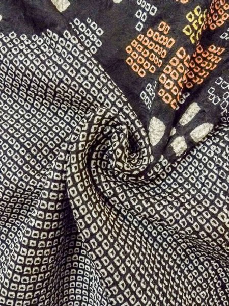 Photo12: N0305E Vintage Japanese women   Black HAORI short jacket / Silk. Flower,   (Grade B) (12)