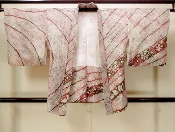 Photo1: Mint N0305H Vintage Japanese women   Multi Color HAORI short jacket / Silk. Flower,   (Grade A) (1)