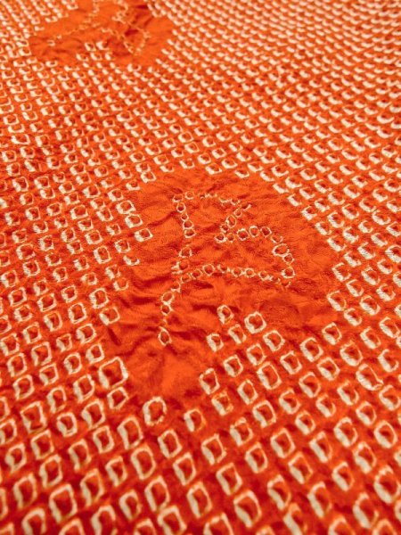 Photo9: N0305J Vintage Japanese women  Vivid Orange HAORI short jacket / Silk. Dapple pattern Gingko nut leaf pattern  (Grade B) (9)