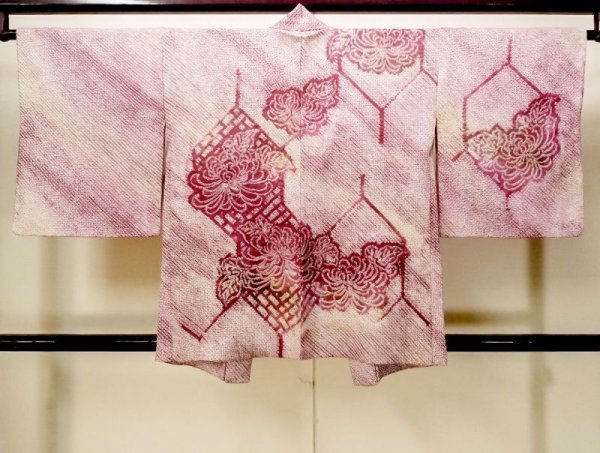 Photo2: Mint N0305K Vintage Japanese women   Wisteria HAORI short jacket / Silk. Flower,   (Grade A) (2)