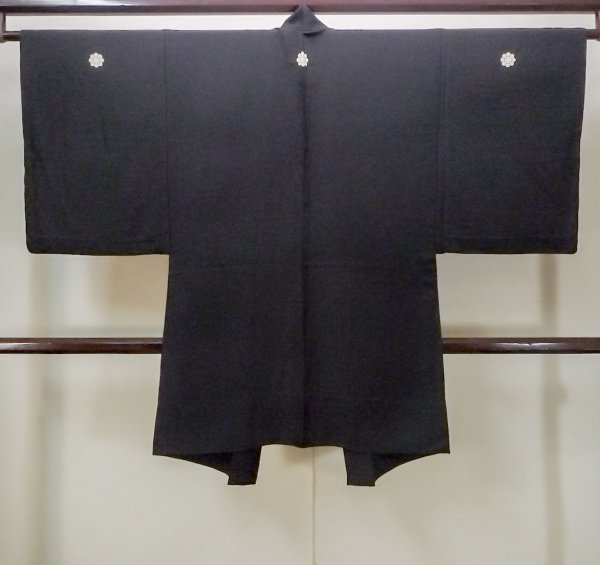 Photo2: N0306B Vintage Japanese   Black Men's Haori / Silk.    (Grade D) (2)