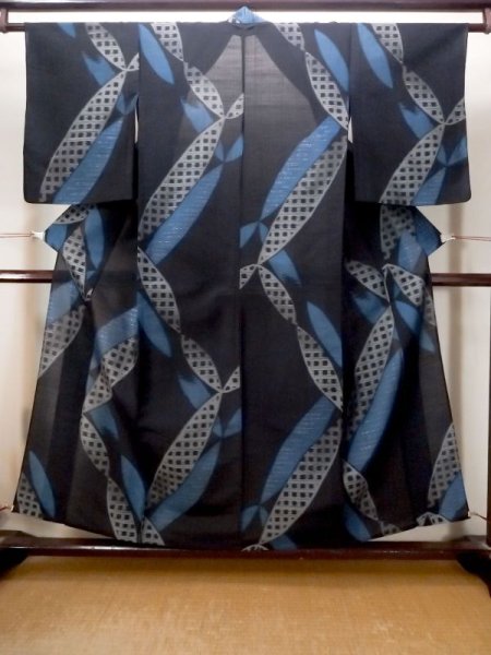 Photo1: N0312G Antique Japanese women   Black HITOE unlined / Silk. Abstract pattern   (Grade D) (1)