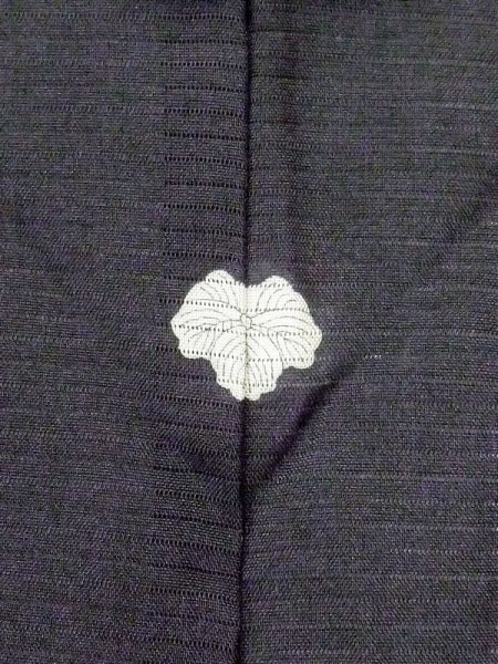 Photo3: N0312Z Vintage Japanese women   Black MONTSUKI crests / Silk.    (Grade C) (3)